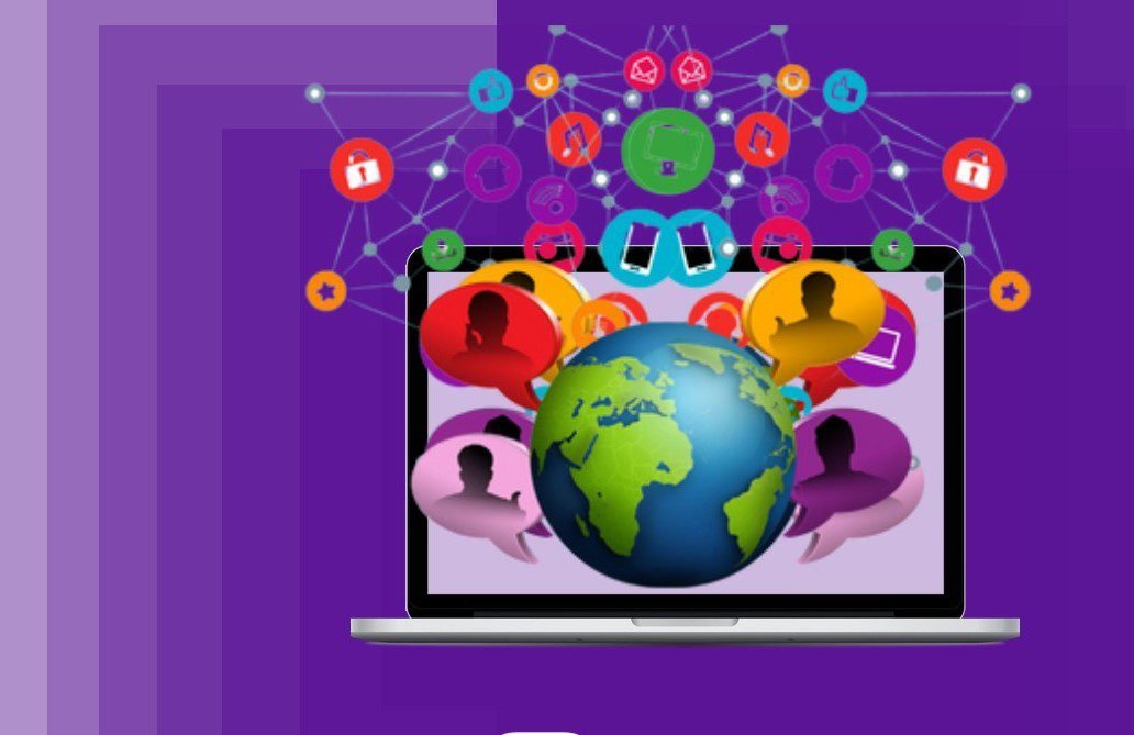 You can create an online forum on a topic you specialize in and make money online.